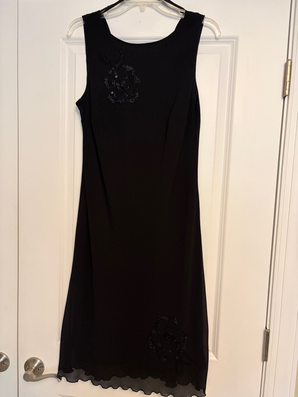 Classic Black Sleeveless Evening Dress with Beaded Floral Detail